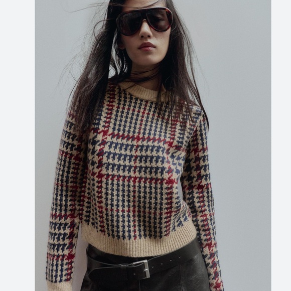 Zara Sweaters - Zara NWT houndstooth wool jumper sweater 0021/110
